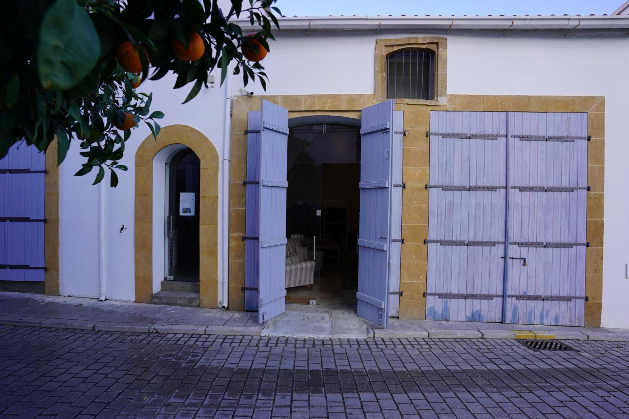 Apartment Large Kamara *